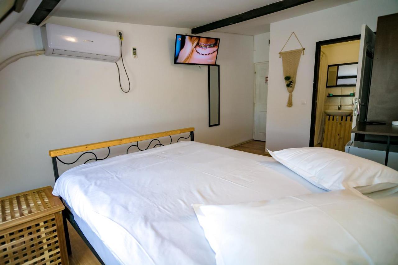 Neata Vama Veche Hotel Eksteriør billede