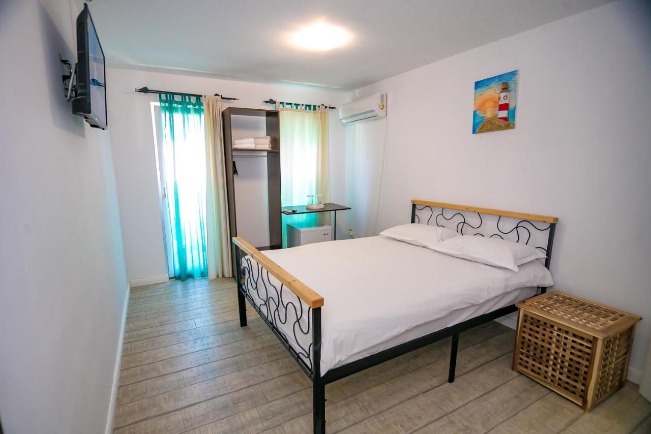 Neata Vama Veche Hotel Eksteriør billede