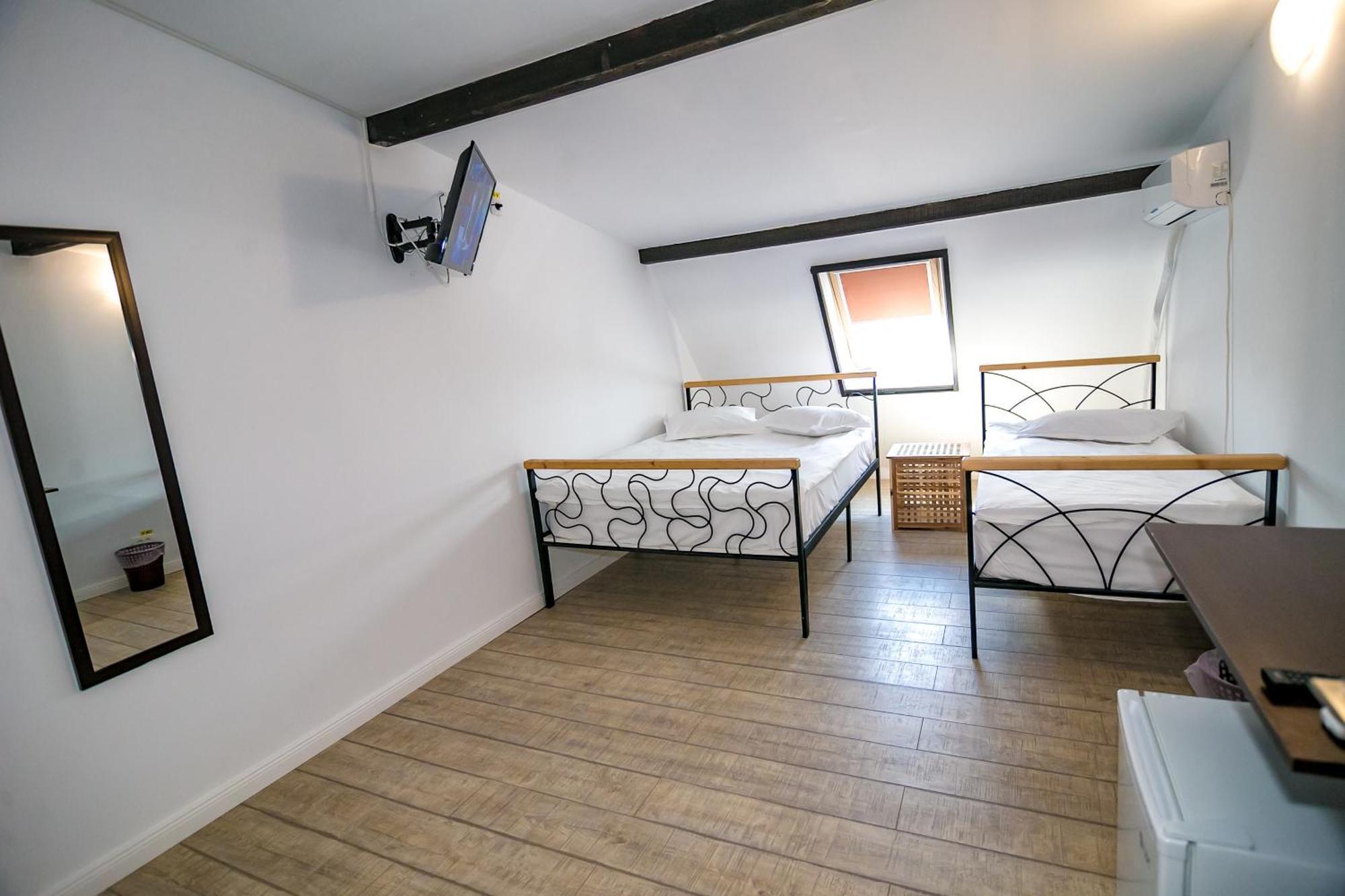 Neata Vama Veche Hotel Værelse billede